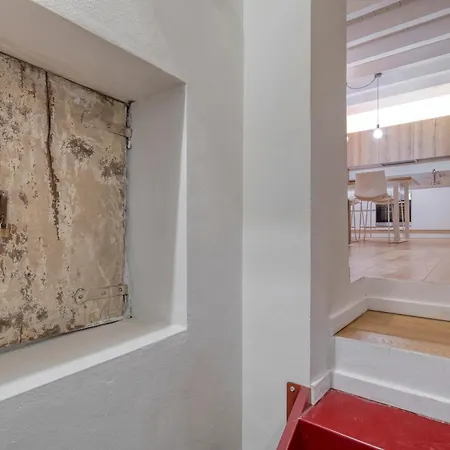Apartment Domus Vera By Different