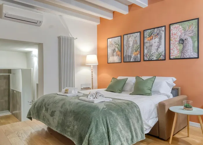 Domus Vera By Different Bologne