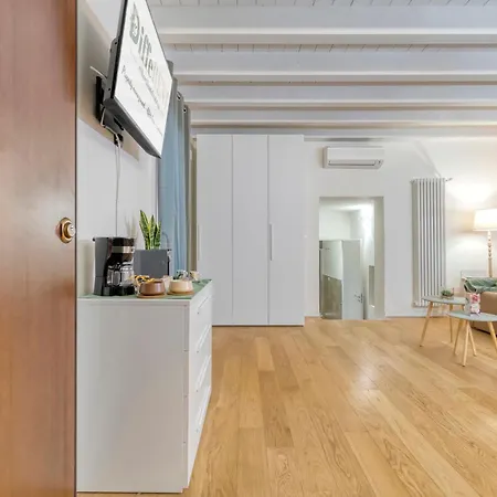 Domus Vera By Different Apartman